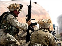 Soldados americanos em Falluja