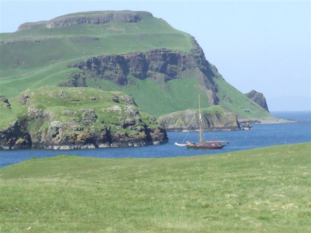 The Frandsen sneaks in...