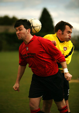 Freeland FC A V Southrop Res (apr08)