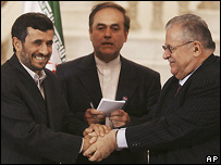 O presidente iraniano Mahmood Ahmadinejad em visita ao Iraque em 2008