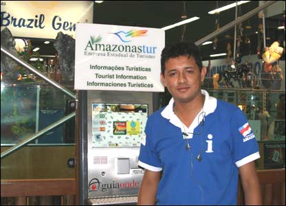 Edson, hướng dẫn viên du lịch