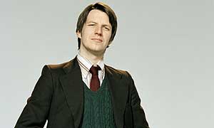 Marshall Lancaster is DC Chris Skelton