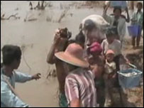 Vítimas do ciclone em Mianmar