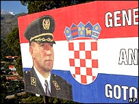 Billboard podporující hledaného Anteho Gotovinu