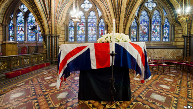 撒切尔夫人遗体停放在威斯敏斯特内