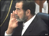 صدام حسين در دادگاه