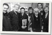 Y criw buddugol - cwmni Penmachno.