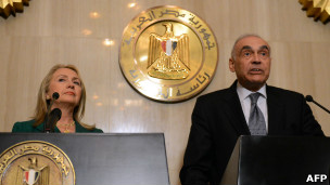 Клінтон та Амр