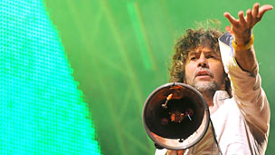 Wayne Coyne at Glastonbury 2010