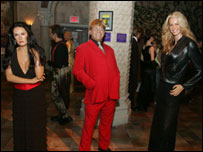 दूसरी मूर्तियां