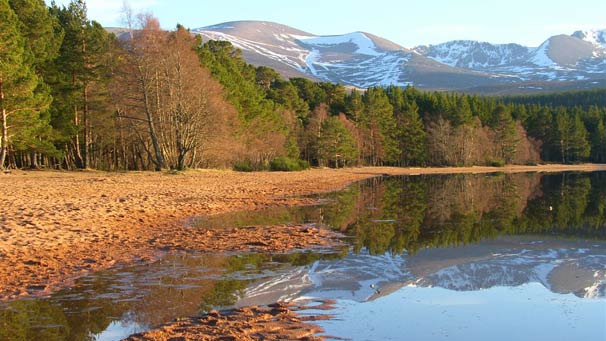 This attractive shot of the sun setting over Loch Morlich was taken by Jim Cornwall.