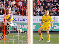 بازی ليورپول و چارلتون