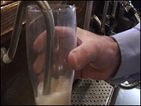 Pulling a pint of Sunny Daze