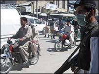 پولیس اہلکار