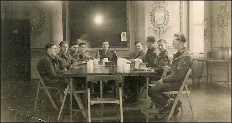WWII soldiers stationed at Basildon Park