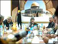 Arafat lidera a Fatah, que anunciou um cessar-fogo de seis meses