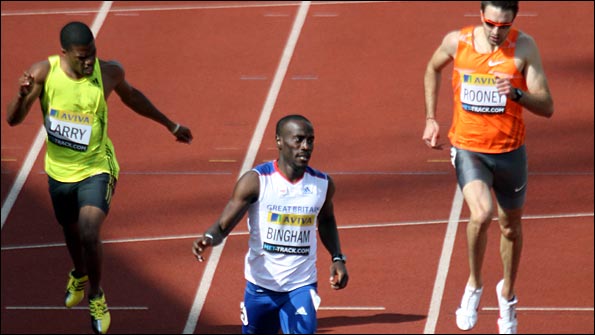 Michael Bingham wins the 400m at Crystal Palace