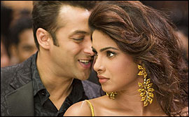 Salman and Priyanka in Salaam E Ishq