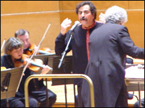 لوريس چکناواريان و شهرام ناظری در کنسرت لندن 