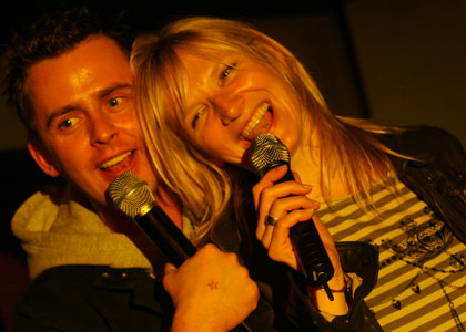 Chris Moyles karaoke at Abertay Uni