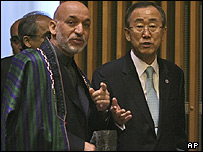 حامد کرزی رئیس جمهور افغانستان و بان کی مون دبیرکل سازمان ملل متحد