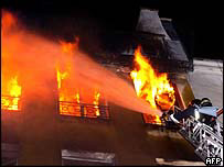 Último incêndio em prédio de imigrantes em Paris