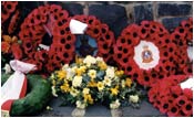 Wreaths laid at Escape Line Reunion 2001 