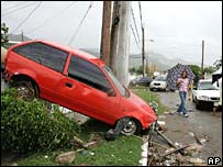 Furacão Dean causou destruição na Jamaica