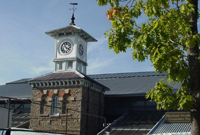 Cloc marchnad Caerfyrddin