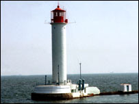 Одеський маяк: всі об'єкти навігації на українському узбережжі належать Україні