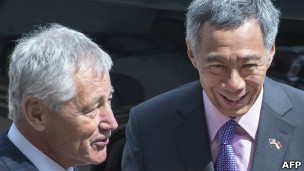 新加坡總理李顯龍與美國國防部長哈格爾