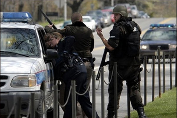 अमरीकी विश्वविद्यालय में गोलीबारी