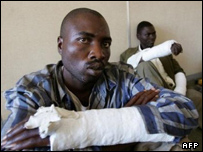 یکی از مخالفان مضروب شده دولت در بیمارستان