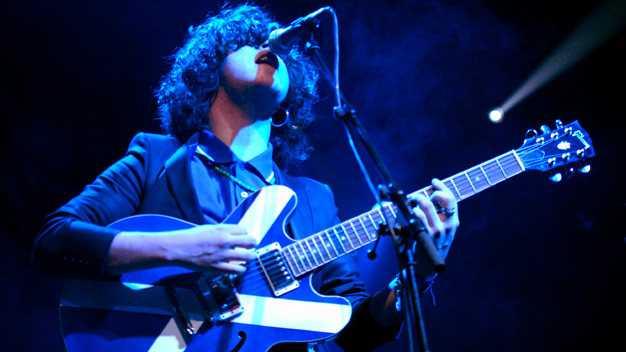 The View live at the Final Fling