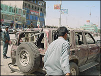 صحنه انفجار در مزارشريف