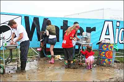 جشنواره گلاستنبری