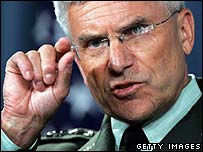 ژنرال جورج کيسی، فرمانده نيروهای آمريکايی در عراق