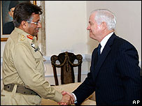 گيتس و مشرف 