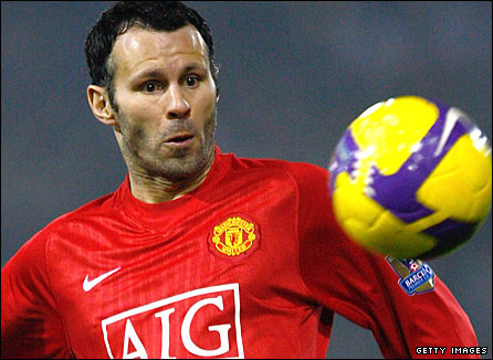 giggs446.jpg