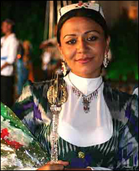 نادره پيرمتوا، برنده جايزه اول