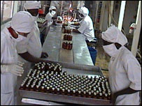 Fábrica de antiretrovirais na Tanzânia