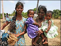 Sri Lanka displaced in the north (file photo)