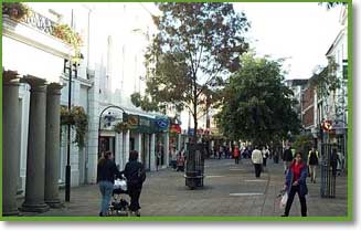 Shopping is leisurely in the pedestrian precinct