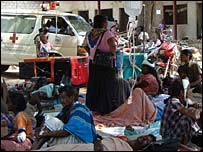 लड़ाई में पिसते आम नागिरक