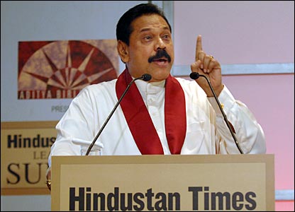 President delivering the address in New Delhi (photo Sudath Silva)
