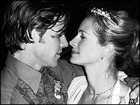 جولیا روبرٹ اور موڈر