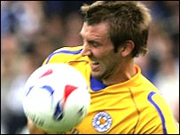 Gareth McAuley, Leicester City