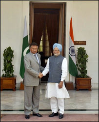 मुशर्रफ़ और मनमोहन