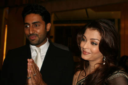 Sarkar Raj Premiere