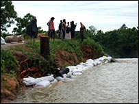 Floods in Ampara (photo: Wasantha Chandrapala)
